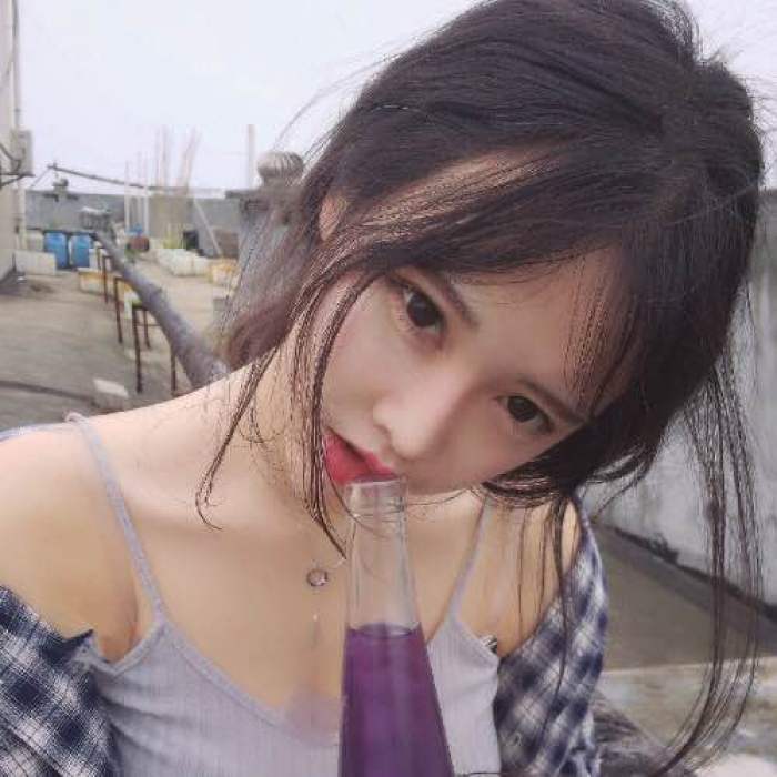武井咲（饰 神谷熏） - 辣舞影视网址在线观看21 - 云端追剧